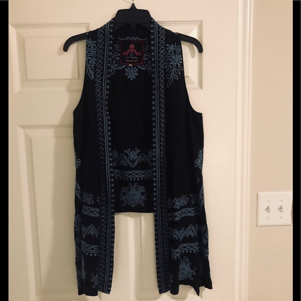 JW Los Angeles Johnny Was embroidered Vest.